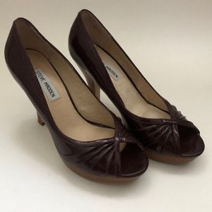 Steve Madden peep toe faux leather heels